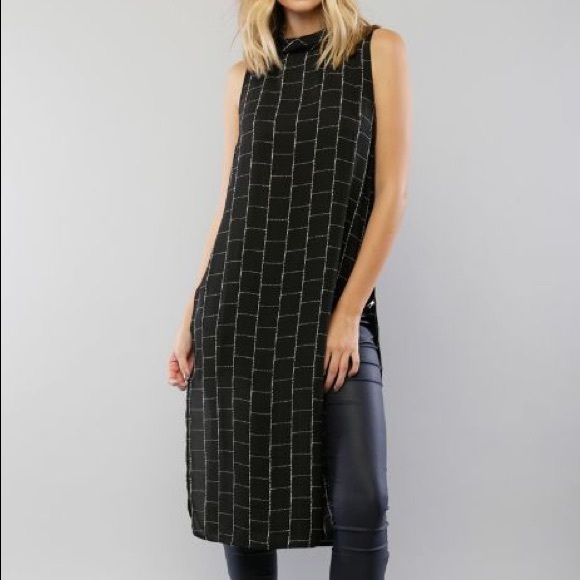 Lumiére Long Black Sleeveless Mock Neck Top/Tunic - Picture 1 of 5